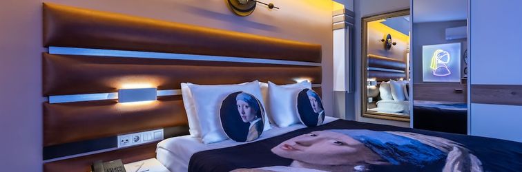 Others Gallery Residence & Hotel