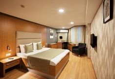 Others 7 Gallery Residence & Hotel