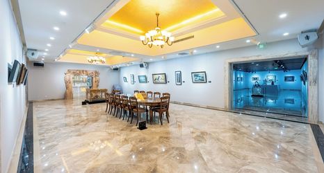 Lainnya 2 AC Embassy Hotel