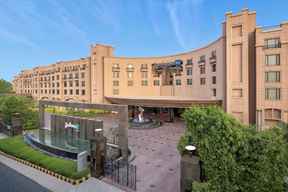 Radisson Blu Plaza Delhi Airport