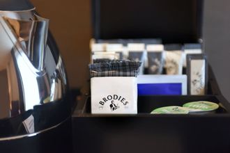 기타 4 Ten Hill Place