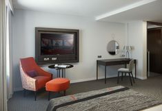 기타 6 Ten Hill Place