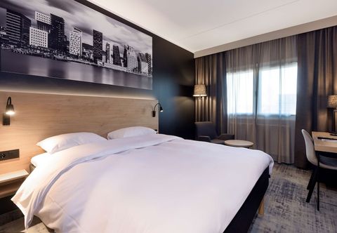 Others Park Inn by Radisson Oslo Airport Hotel West