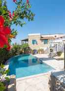 Imej utama Bed & Breakfast Danae Villas, Cyprus Villages