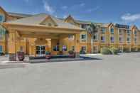 Others La Quinta Inn & Suites by Wyndham Tulare