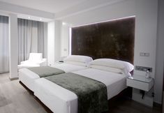 Others 3 Hotel Francisco I