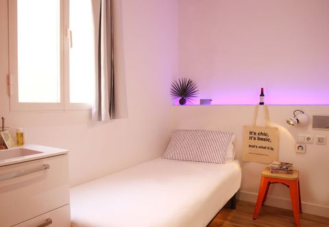 Khác Chic & Basic Tallers Hostal