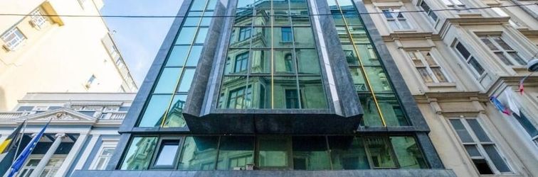 อื่นๆ Marble Hotel