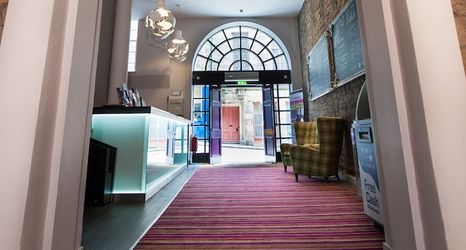 Others 2 a&o Edinburgh City - Hostel