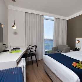 Primary image1Píer Vitória Hotel,Chapel of St. John of Carapina飯店