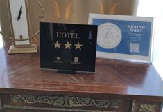 อื่นๆ 4 Hotel Triton