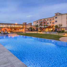 Primary image1巴塞羅龐塔昂布里亞海灘渡假村,贝罗卡尔飯店