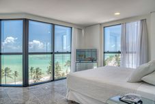 อื่นๆ Hotel Brisa Tower