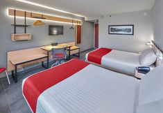 Others 2 City Express by Marriott Tampico