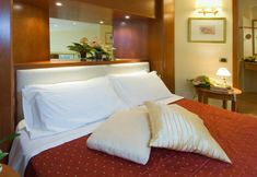 기타 3 AS Hotel Monza