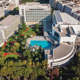 Primary image1比于克艾妃伊茲密爾瑞士飯店,D.E.Ü. Tınaztepe Campus飯店