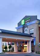 Imej utama Holiday Inn Express Hotel & Suites Airport Dieppe, an IHG Hotel