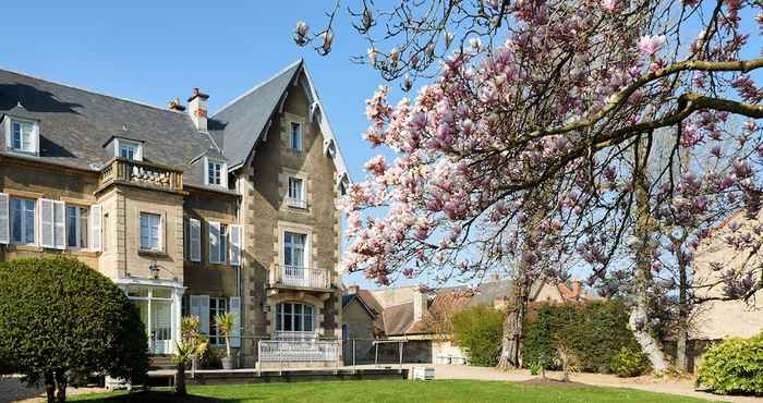 Khác Le Clos De Bourgogne