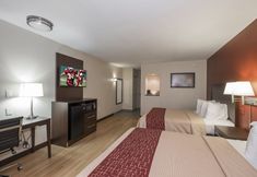 其他 7 Red Roof PLUS+ Poughkeepsie