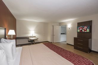 其他 4 Red Roof PLUS+ Poughkeepsie