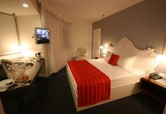 Others 2 Beyond Hotel - Boutique Class - Special Class