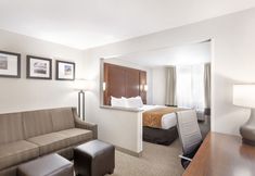 その他 6 Comfort Suites Moses Lake