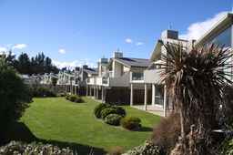 Alpine Resort Wanaka – A THC Hotels and Resorts, USD 379.25
