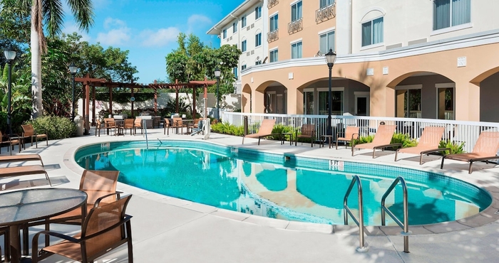 อื่นๆ Courtyard by Marriott Fort Myers I-75/Gulf Coast Town Center