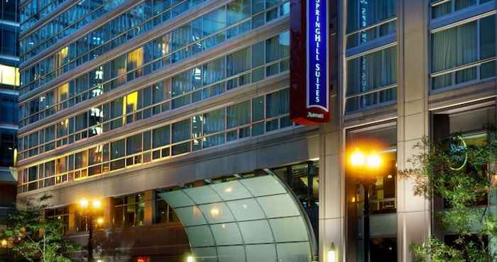 Lainnya Springhill Suites by Marriott Chicago Downtown/ River North