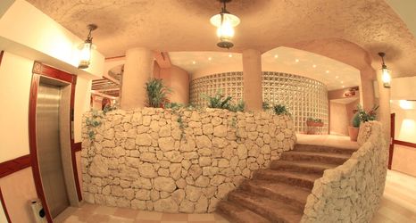 Lainnya 2 Al Liwan Suites