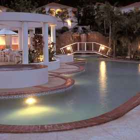 Primary image 1 รอยัล วูดส์ รีสอร์ท, โรงแรม & ที่พัก East Coast Bali Huts and Gazebos