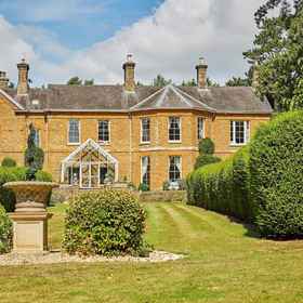 Primary image1Sedgebrook Hall,北安普顿大学飯店