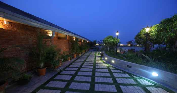 Khác Dhaka Regency Hotel & Resort