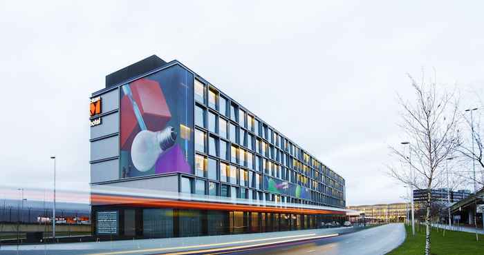 Others citizenM Schiphol Airport Hotel