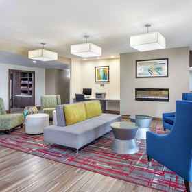 Primary image1貝斯特韋斯特普拉斯曼斯菲爾德套房旅館,塔兰特县飯店