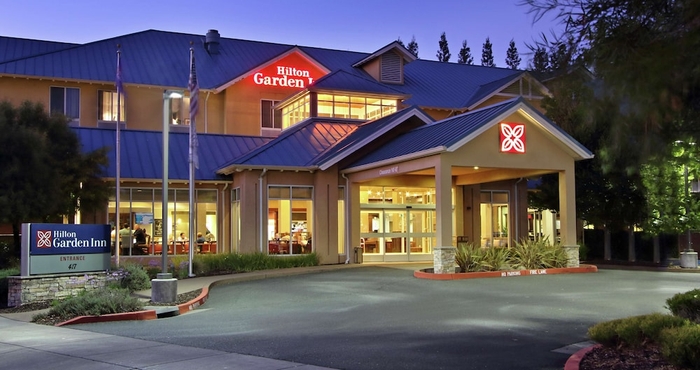 อื่นๆ Hilton Garden Inn Sonoma County Airport