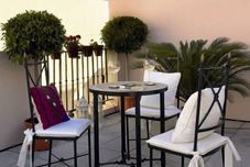 Others Life Apartments Giralda Suites