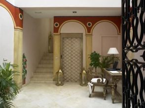 Others 4 Life Apartments Giralda Suites