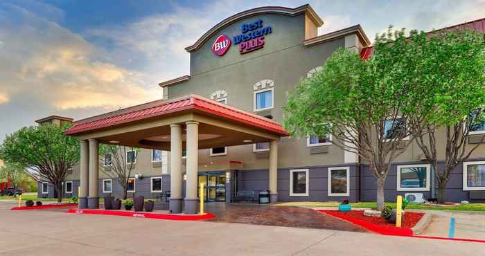 Others Best Western Plus University Inn & Suites