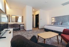 기타 2 CK Farabi Hotel