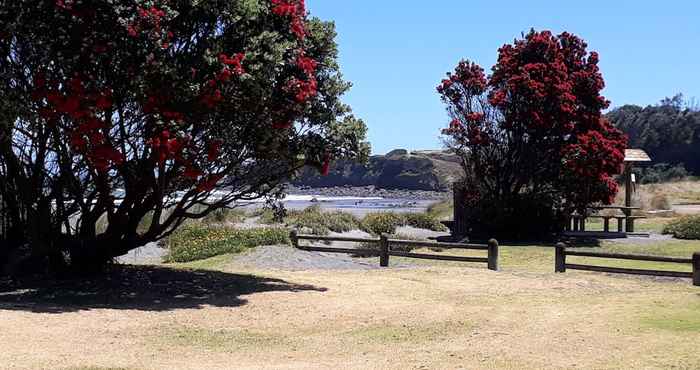 Others Opunake Beach Kiwi Holiday Park