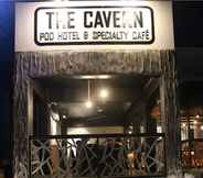 Others 3 The Cavern Pod Hotel & Specialty Café - Hostel