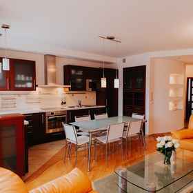 Primary image 1 엘리트 아파트먼트 젤리트코브스키 드보르, 그단스크 대학교 호텔