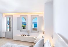 Others 6 Santorini Secret Premium