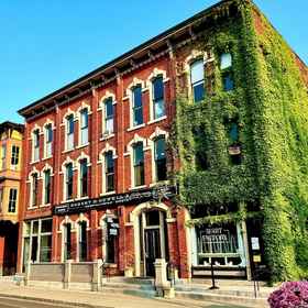 Primary image1Hart House Hotel,奥尔良县飯店