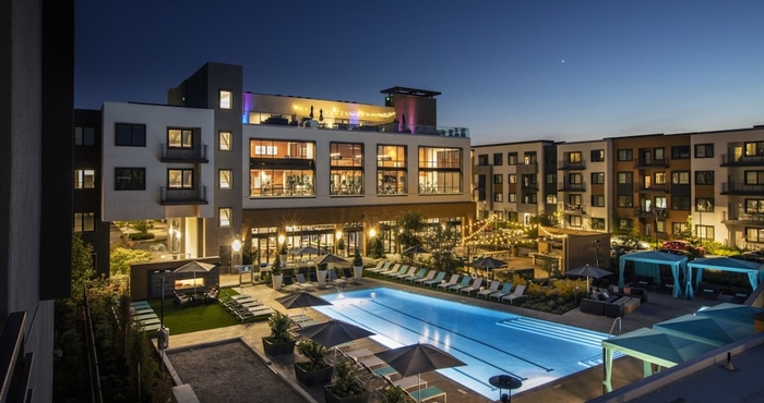 Others Global Luxury Suites in Menlo Park