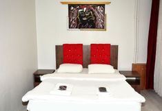 其他 5 Palmiye Suit