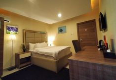 Others 4 Iris Hotel