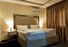 Others 7 Iris Hotel