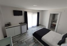 其他 3 Wb Weekend Otel